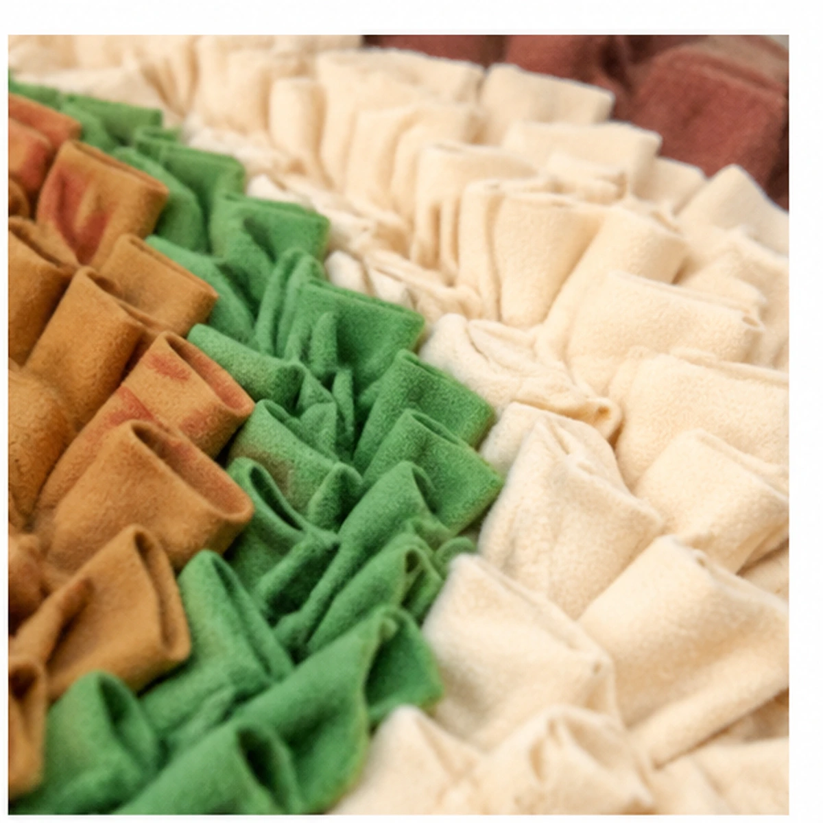 Washable Snuffle Feeding Mat detail