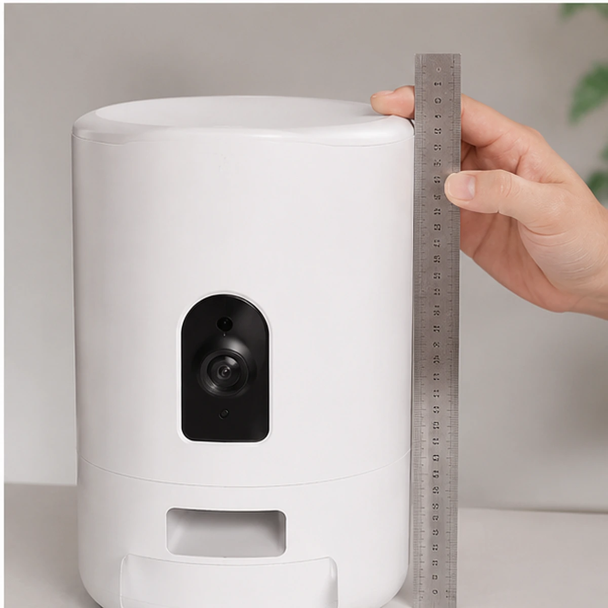 Wi-Fi Pet Feeder Camera care